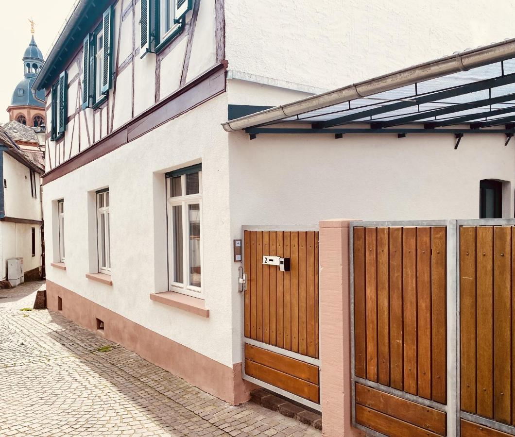 Pures Glueck Seligenstadt Exteriör bild